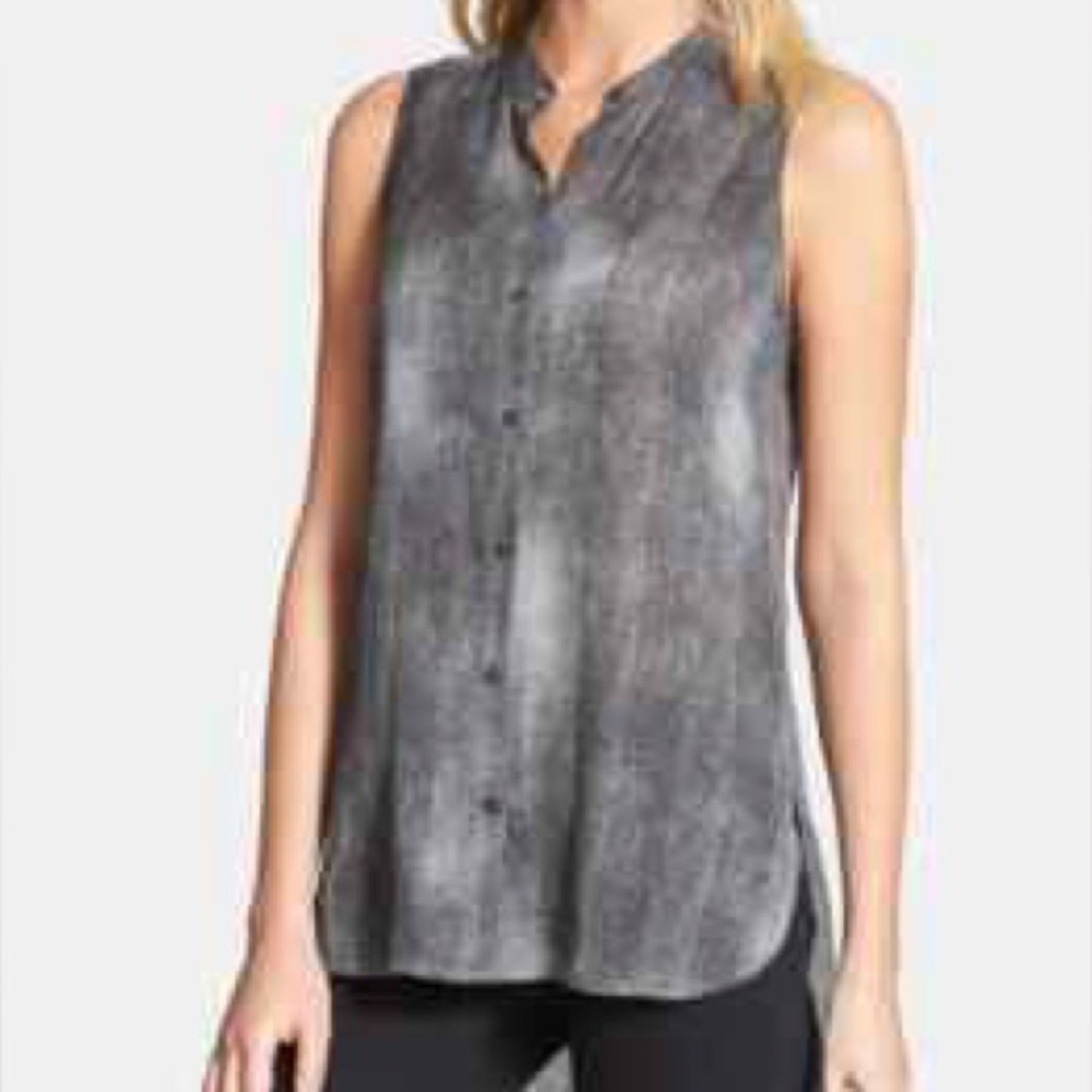 Sleeveless Gray Top
